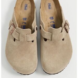 Birkenstock Taupe Suede Bostons